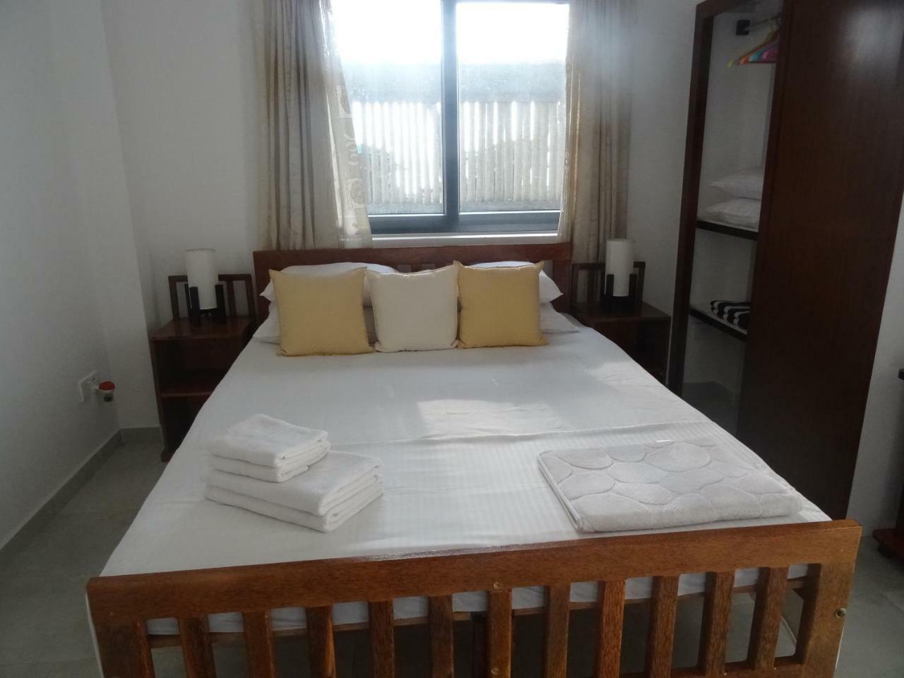 Amssler Beach Stay Kalutara Exterior photo